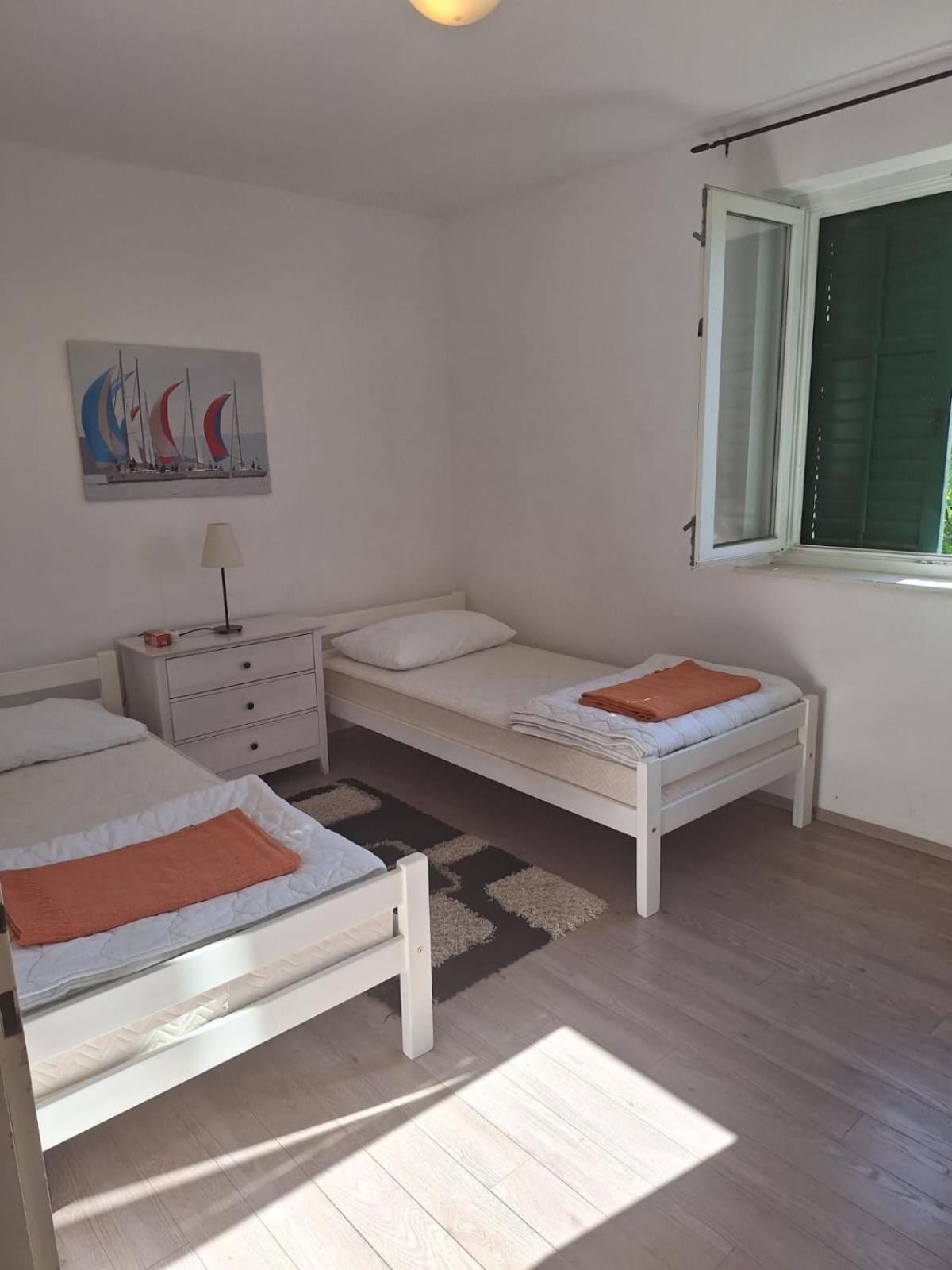 Sailing Forever Bungalow Kastela Exterior photo